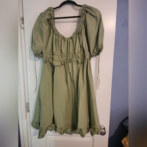 1x En Saison Olive Green Dress